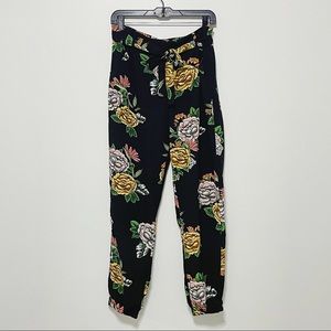 Bishop + young Jogger Pants - Medium Floral Black